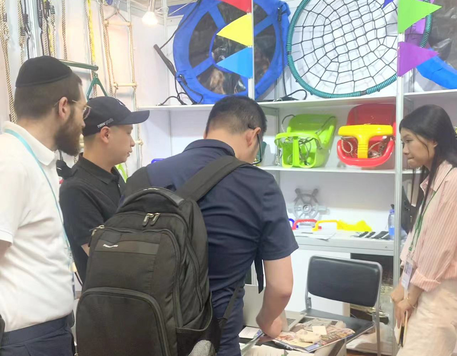 Tampilan pameran